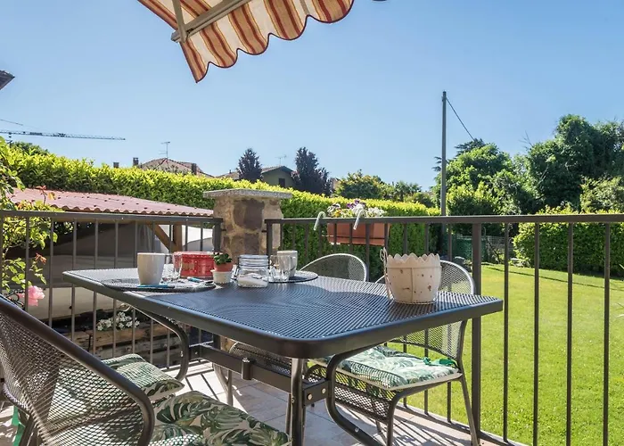 Apartman Tinas Yellow Leggiuno